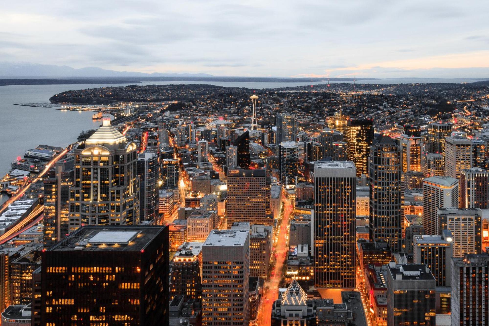 Newmark Tower Seattle Room photo